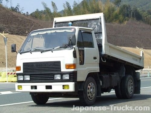 Product picture DAIHATSHU DELTA Truck 1984-94 FULL Workshop Service Manual